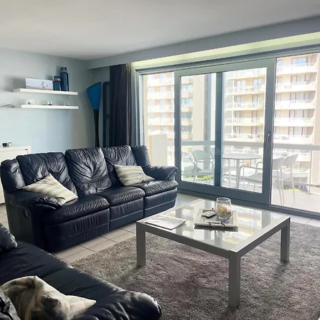 In Near Beach, Cleaning Included Nieuwpoort