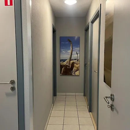 In Near Beach, Cleaning Included Apartman *